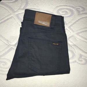 Volcom solver denim modern straight fit 30x30